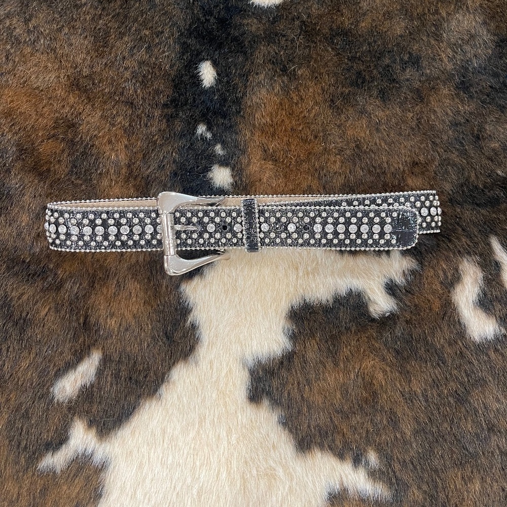 guess vintage jewelled western belt